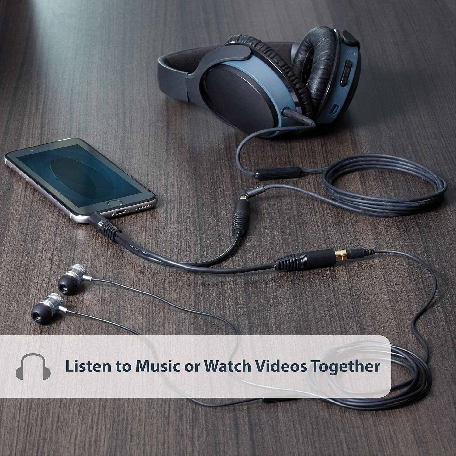 StarTech.com StarTech 6 inch 3.5mm Audio Splitter Cable Stereo Gold Terminals Male to 2x Female Headphone Splitter Black - View 2 of 5