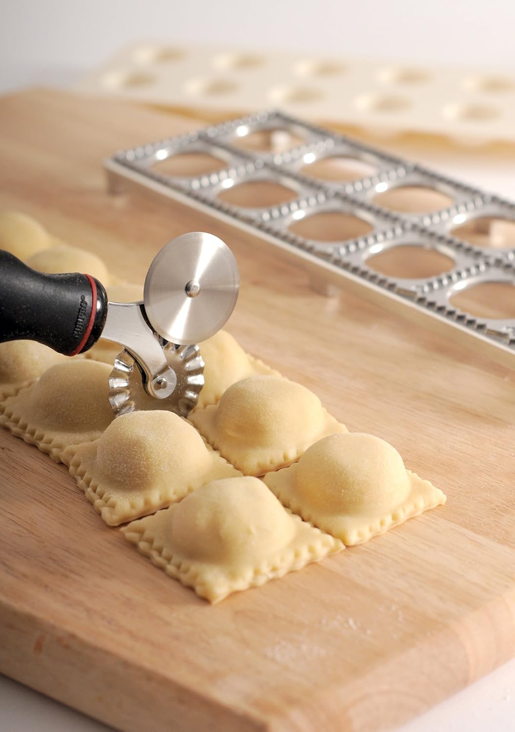 Norpro Norpro GripEZ Pastry Ravioli Wheel Black for Easy Baking and Cooking 1 Piece - View 3 of 4