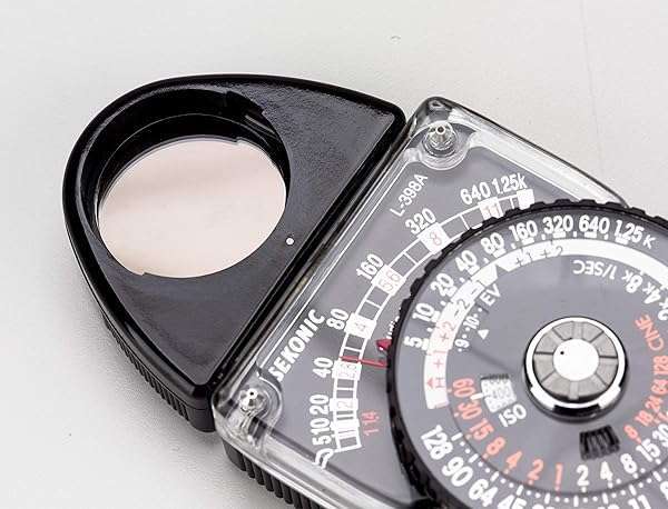 Sekonic Buy Sekonic L-398A Light Meter Studio Deluxe III (401-399) - Accurate, Reliable & Essential for Photographers - View 6 of 7