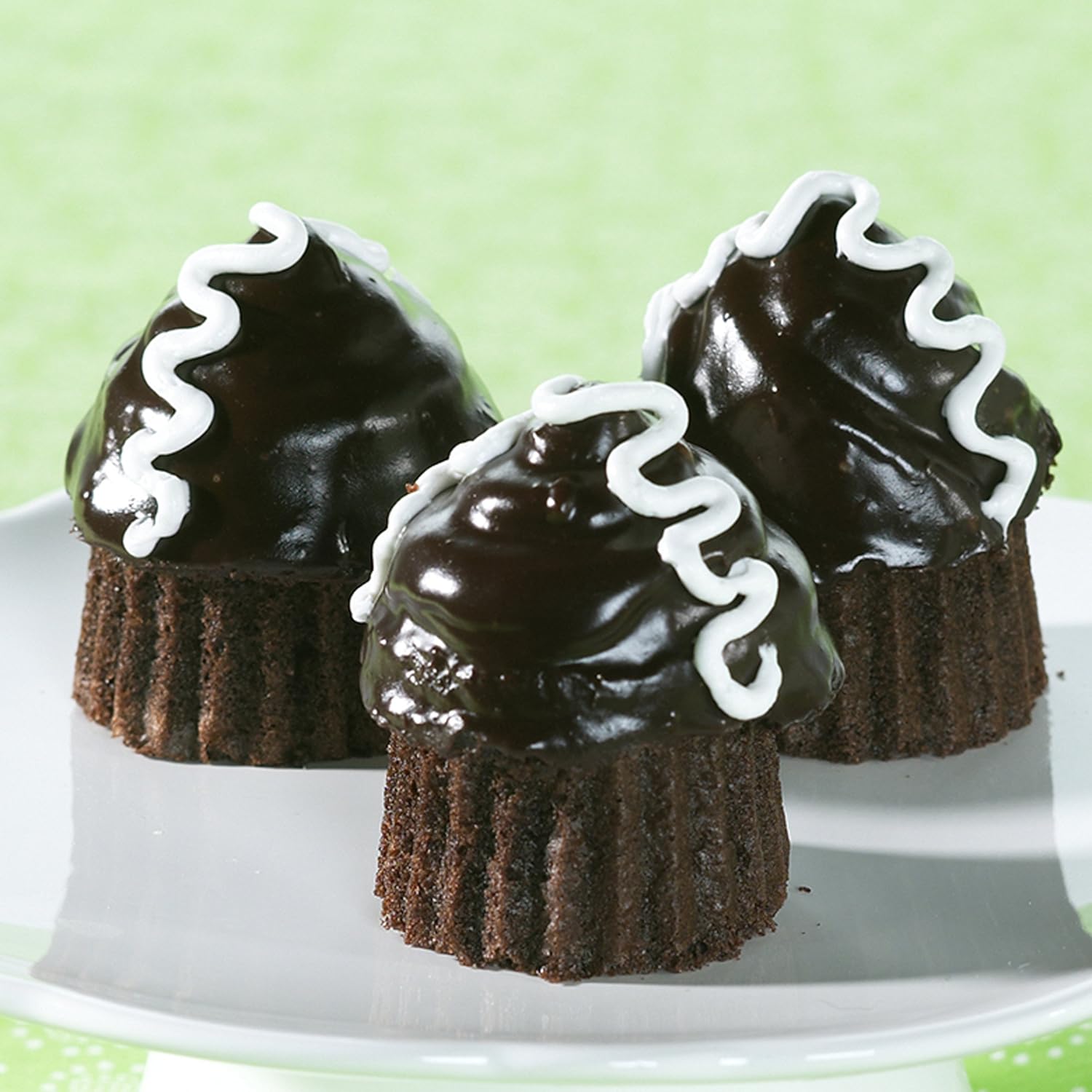 Nordic Ware Nordic Ware Pro Cast Filled Cupcakes Pan for Perfectly Baked Treats Every Time - View 2 of 4