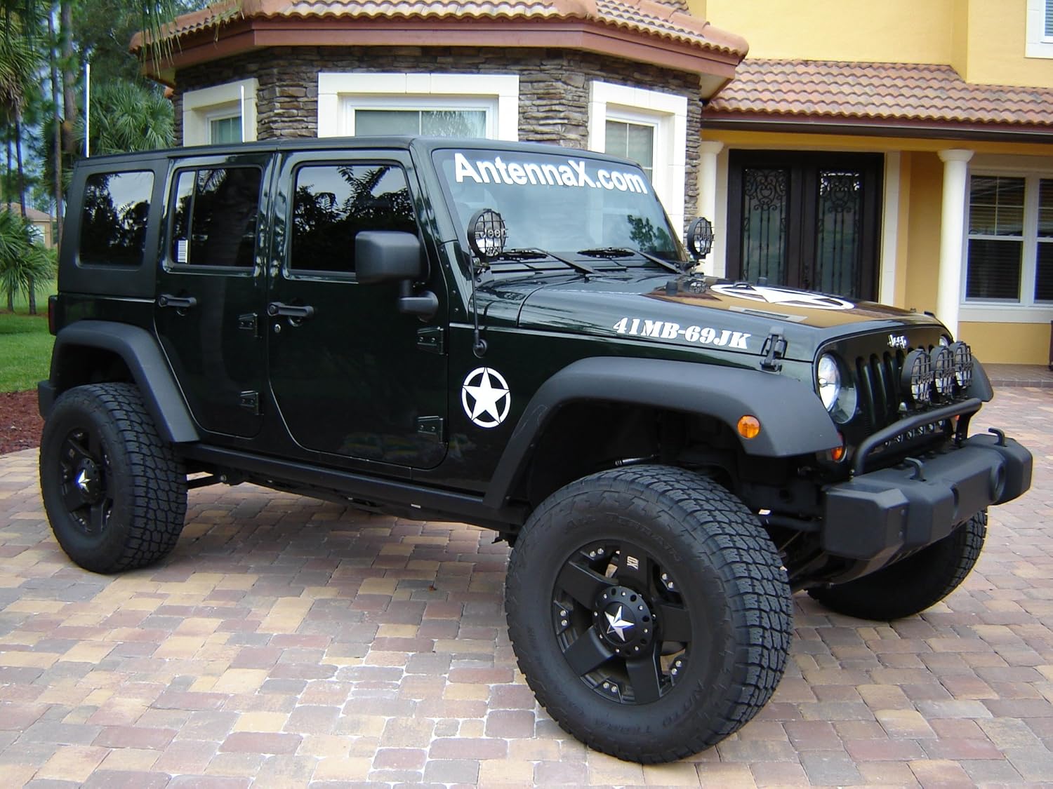 AntennaX AntennaX Off-Road 13 Inch Antenna for Jeep Wrangler JK JL Gladiator JT High Performance Upgrade - View 3 of 6