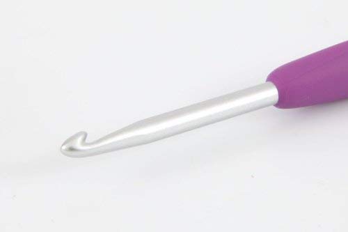 Clover Shop Clover 1045/G Purple Amour Crochet Hook - Size G (4.0mm) for Perfect Crochet Projects - View 5 of 7