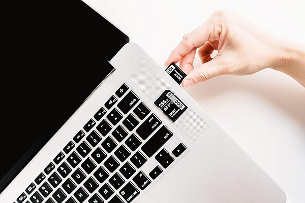 Lexar Lexar Professional 128GB 1000x UHS-II SDXC Memory Card - Fast Storage for Photographers - View 6 of 10