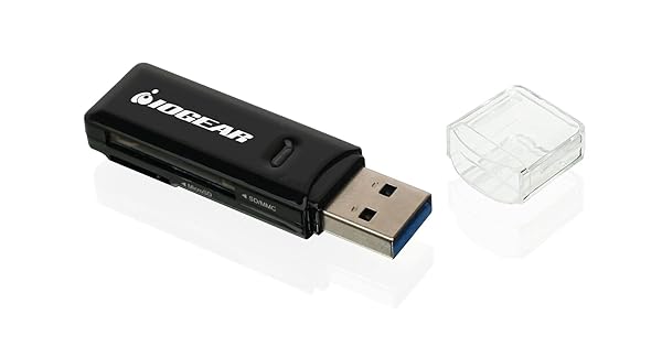 IOGEAR SuperSpeed USB 3.0 Card Reader for SD, SDHC, SDXC - Compatible with Windows, Mac, Linux & Android