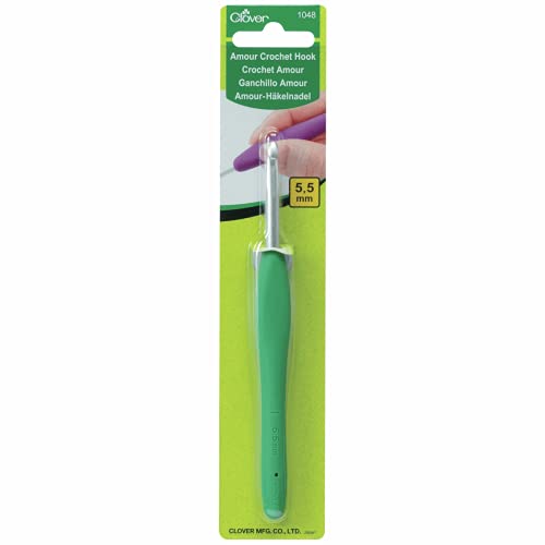 Clover Amour Crochet Hook 5.50mm: Perfect for Your Next Crochet Project!