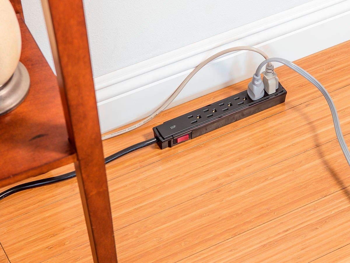 Monoprice Surge Strip Computer Surge Protector Black 115873 for Reliable Power Protection and Safety - View 6 of 6