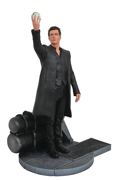 Diamond Select Toys Diamond Select Toys The Dark Tower Movie Gallery The Man in Black PVC Figure Collectible Action Toy