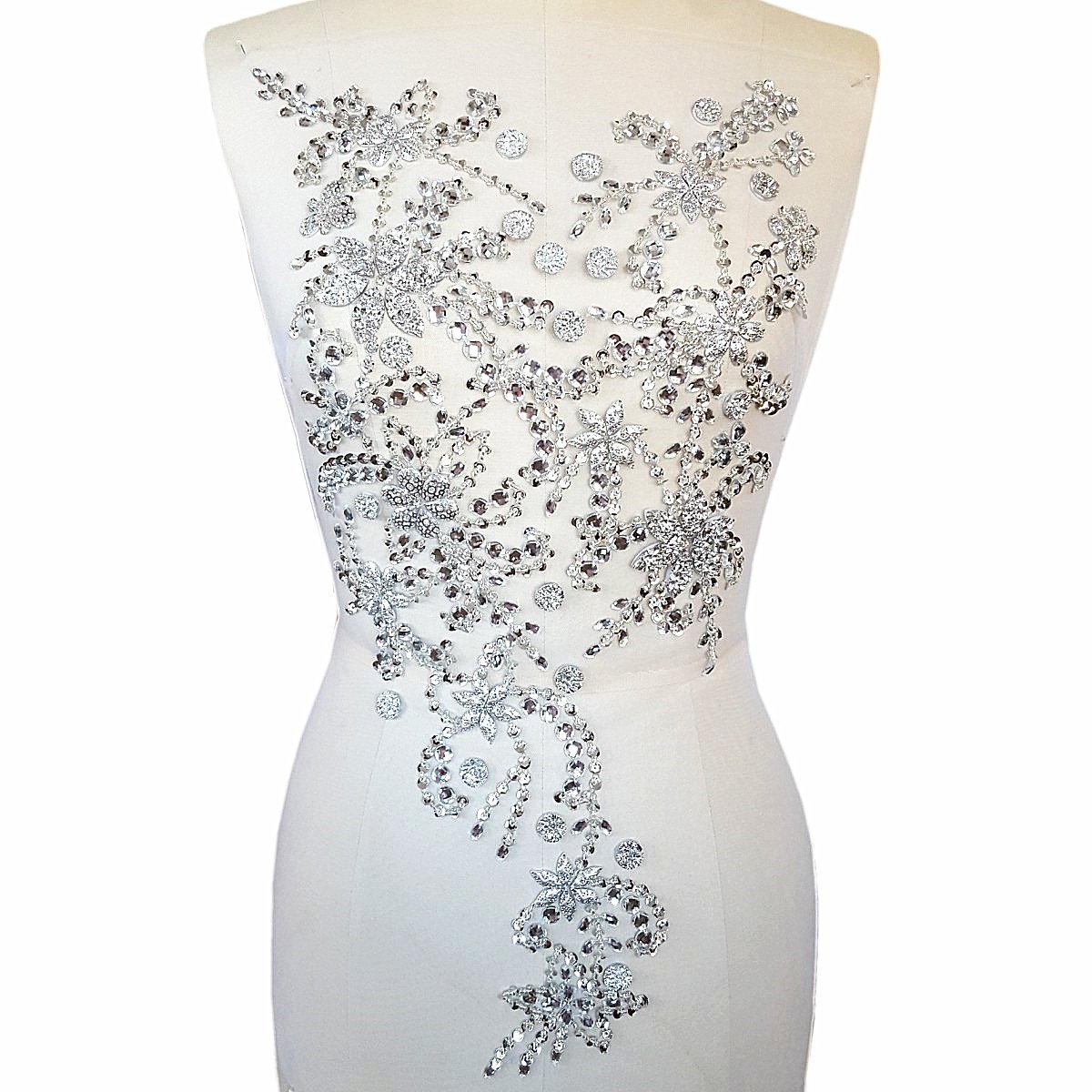 Noble Pure Handmade Beaded Crystal Patches Sew on Rhinestones Sequins for DIY Wedding Dress Trim 30x60cm Silver Color