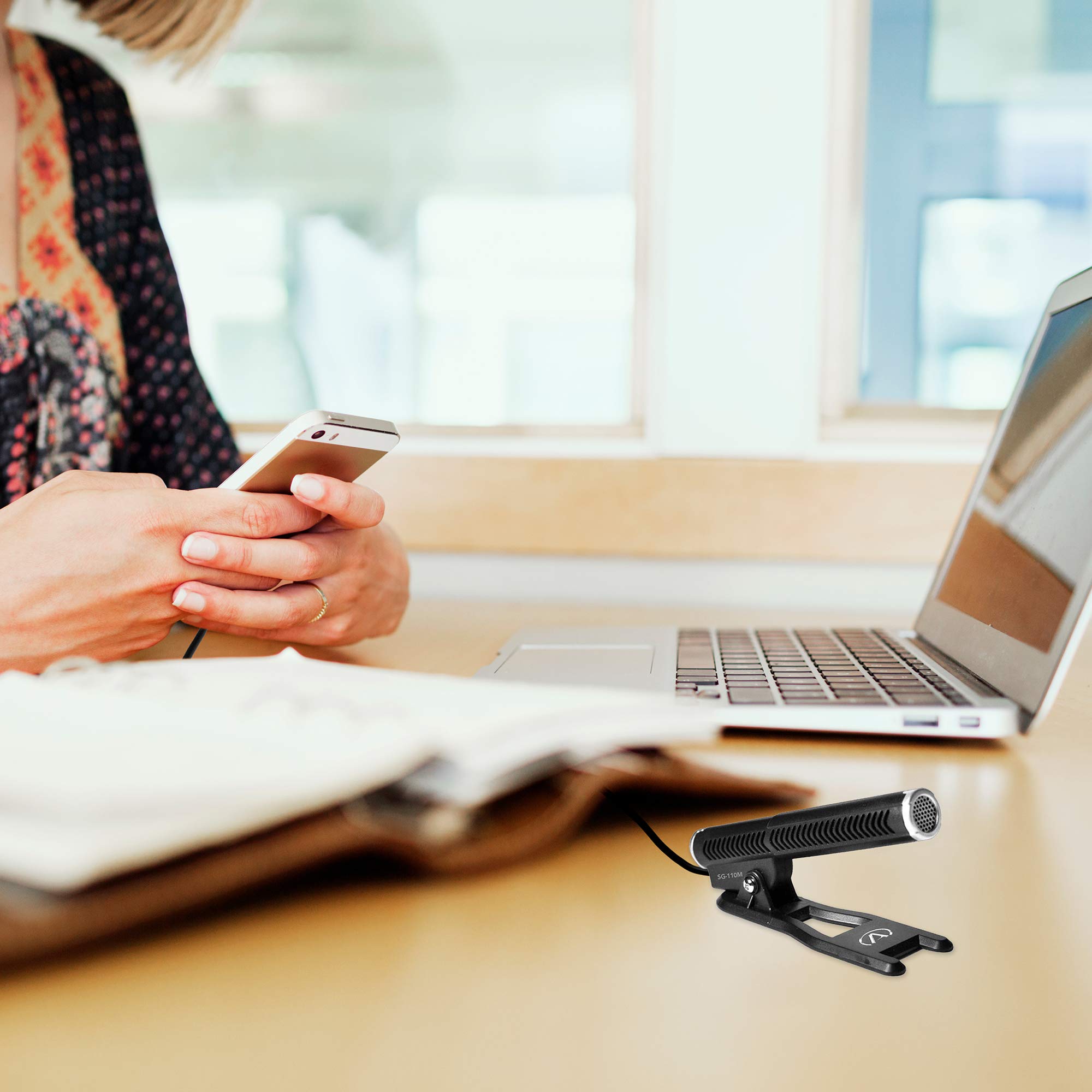 Andrea Communications C1 1033300 Mobile Directional Shotgun Microphone with 3.5mm TRRS Plug and Adjustable Tilt for Smartphones and Laptops - View 7 of 8