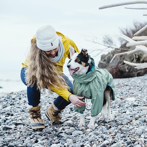 Hurtta Hurtta Rain Blocker ECO Dog Raincoat Hedge Size 10 for Ultimate Protection Against Rain - View 2 of 6