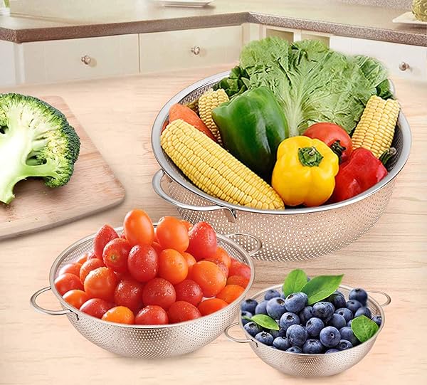 TeamFar TeamFar Stainless Steel Colander Set of 3 - Rust-Free, Dishwasher Safe Strainers for Pasta, Berries & More - View 4 of 8