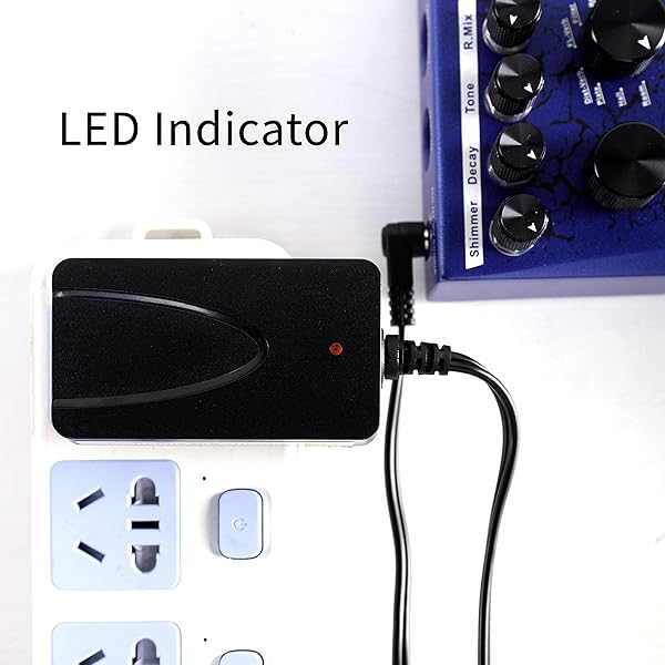 MOOER MOOER Guitar Effects Pedal Power Supply PDNW-9V2A-US for Reliable Performance and Versatile Use - View 6 of 8