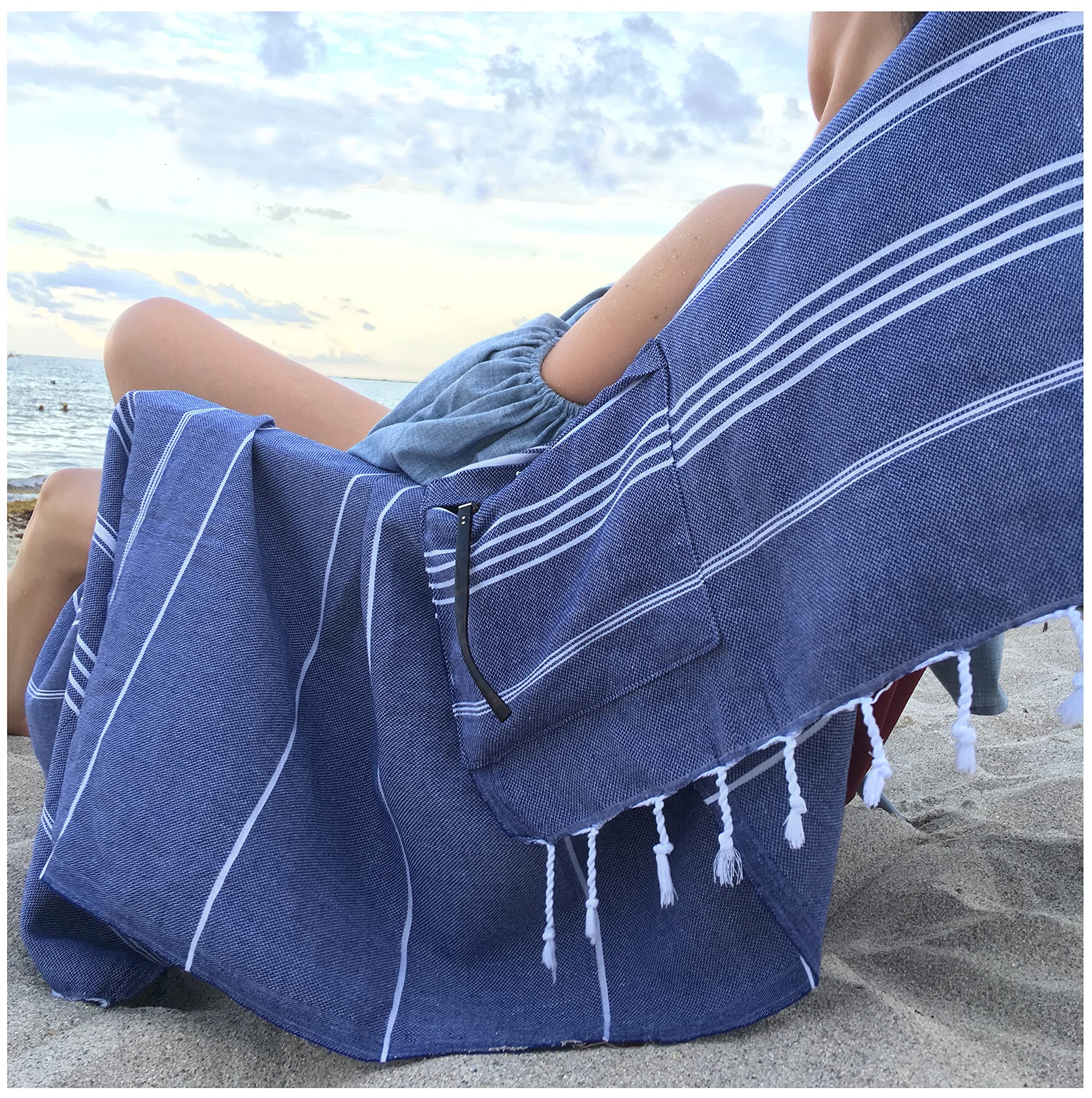 Oversized Aysesa Sandproof Turkish Cotton Beach Towel with Hidden Pocket - Extra Large, Packable & Perfect Gift for Men & Women