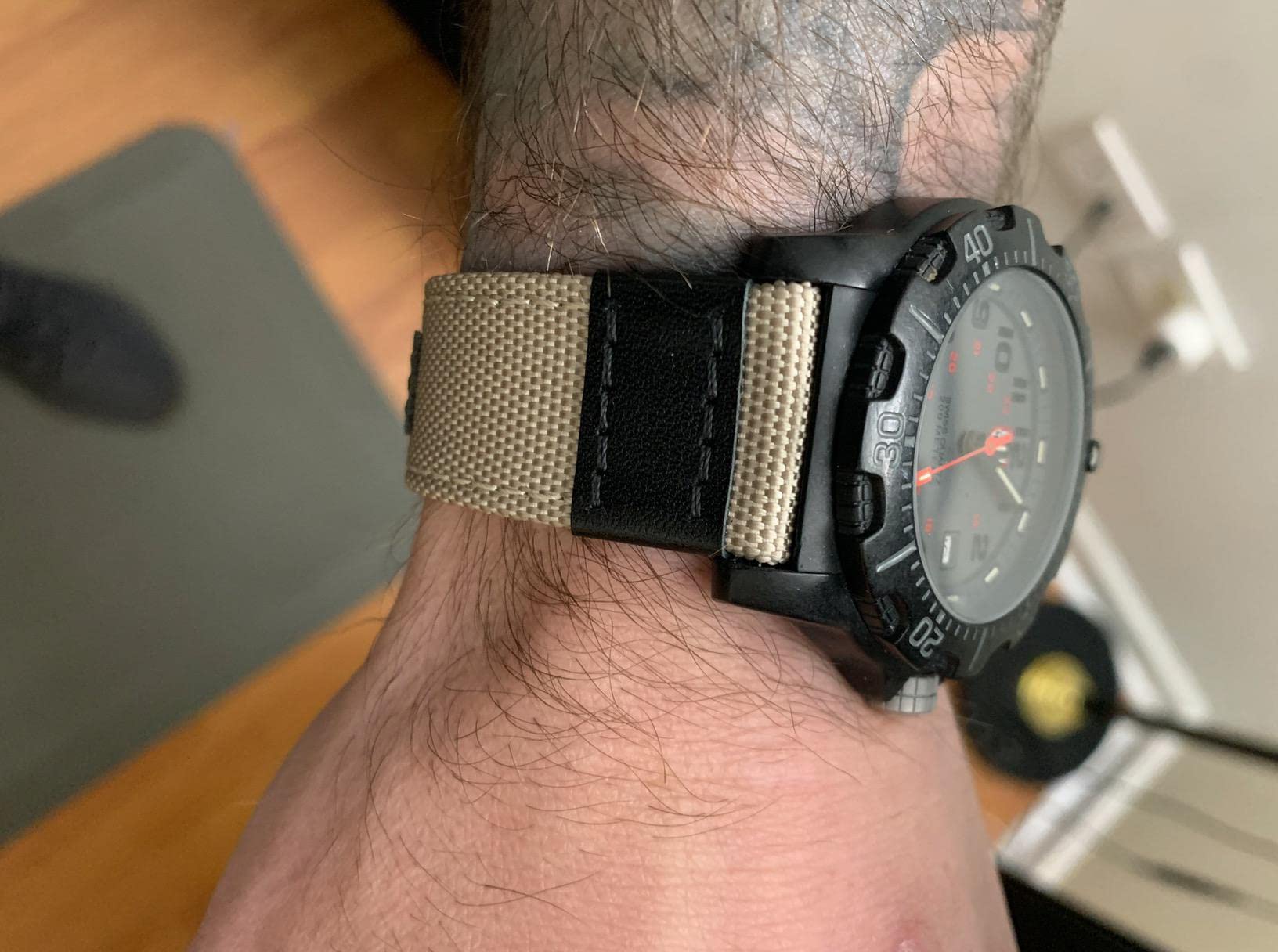 Nice Pies Quick Release Nylon Watch Bands Replacement Canvas Sport Strap 20mm 22mm 24mm Military Style Wristband for Men Women with Black Buckle - View 7 of 9