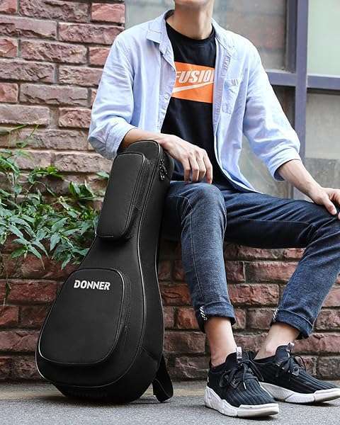 Donner Donner 28 Inch Mandolin Case - Waterproof Nylon Gig Bag with Padded Sponge & Metal Zippers for A & F Style Mandolins - View 8 of 8