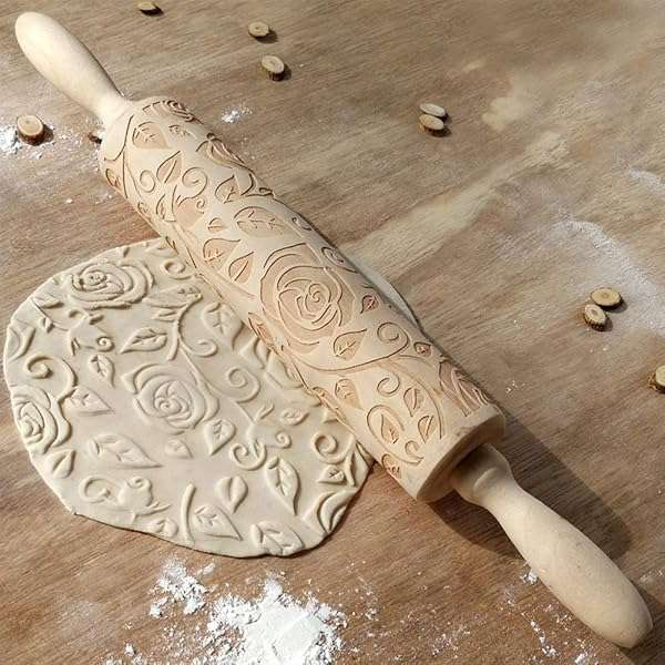CfoPiryx Rose Flower Engraved Wooden Rolling Pin for Valentine's Day Cookies & Cakes - Perfect Baking Tool