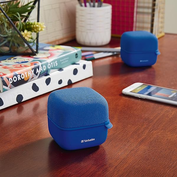 Verbatim Verbatim Bluetooth Speaker System in Blue - High-Quality Sound & Portable Design - View 8 of 9