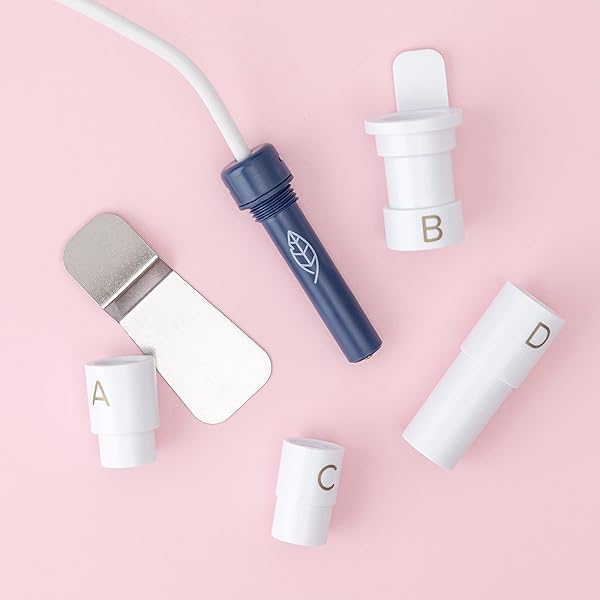 We R Memory Keepers We R Memory Keepers Foil Quill Pen Bold Tip for Creative Crafting and DIY Projects - View 6 of 8