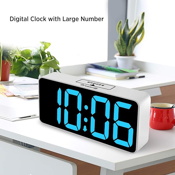 DreamSky DreamSky 8.9 Inch Digital Alarm Clock with USB Charging Adjustable Dimmer Battery Backup Snooze Feature for Bedroom Desk Use - View 6 of 7