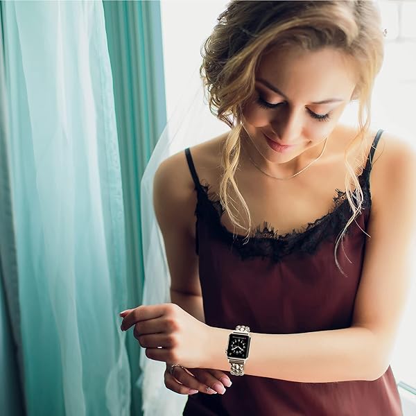 Moolia Moolia Elegant Metal Strap for Apple Watch 38mm 40mm 41mm Fashion Bracelet Replacement for Women Compatible with Series 10 9 8 7 6 5 4 3 2 1 Champagne - View 6 of 6