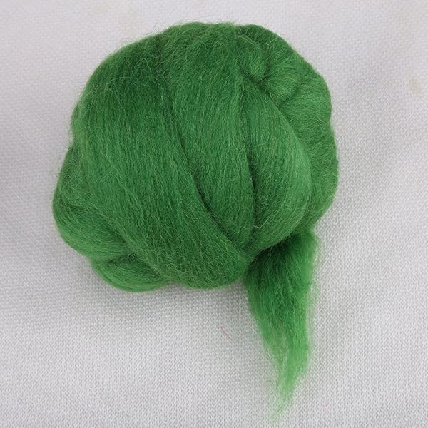 Hztyyier Soft Green Wool Roving Yarn for DIY Crafts - 55g Felting Wool Fiber for Handcraft Projects - View 6 of 8
