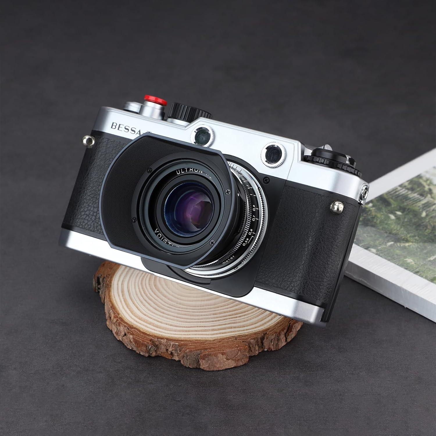 Haoge Haoge LH-VM12 Bayonet Square Metal Lens Hood Shade for Voigtlander 35mm f2 Ultron Aspherical Vintage Line VM Lens Replacement - View 2 of 9