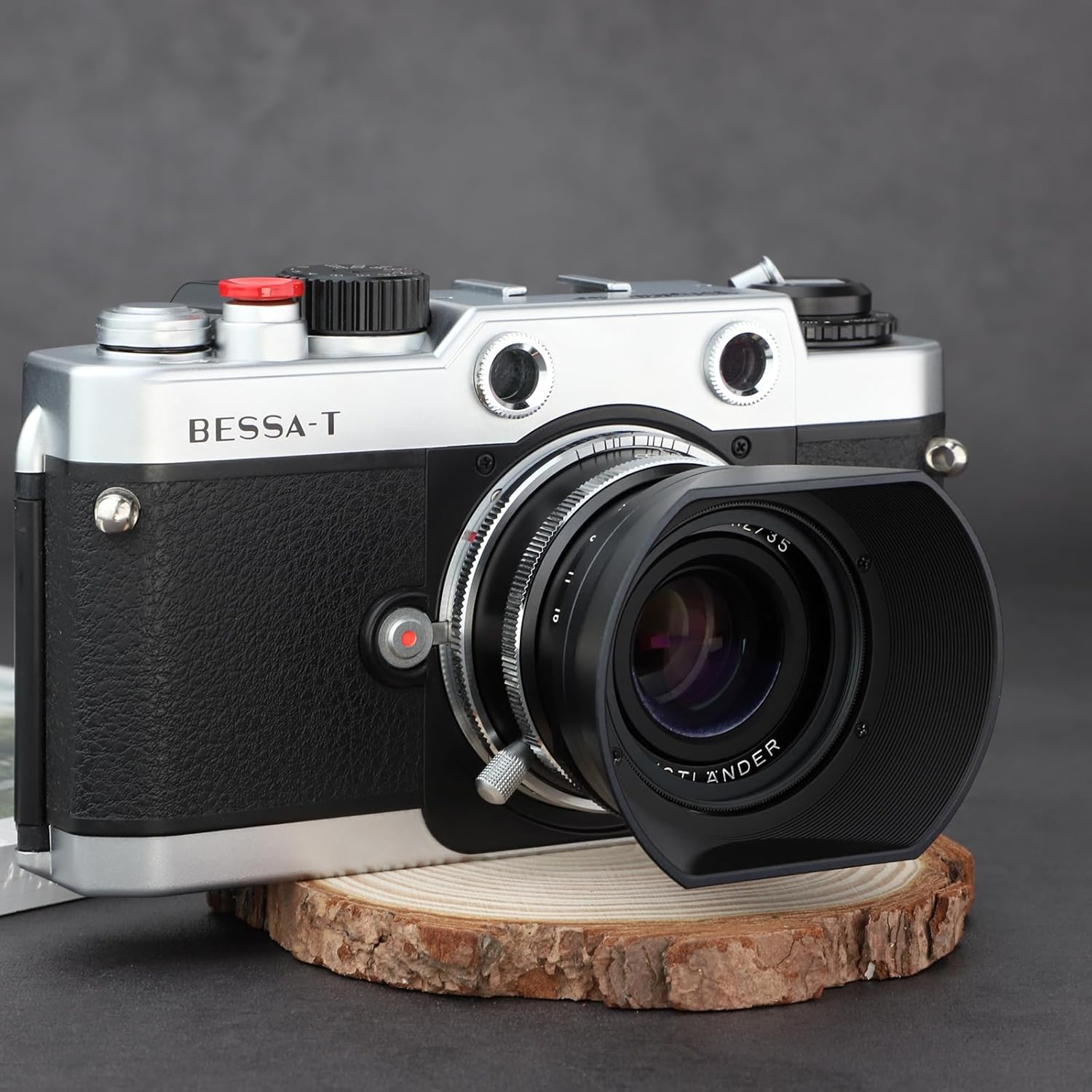 Haoge Haoge LH-VM12 Bayonet Square Metal Lens Hood Shade for Voigtlander 35mm f2 Ultron Aspherical Vintage Line VM Lens Replacement - View 3 of 9