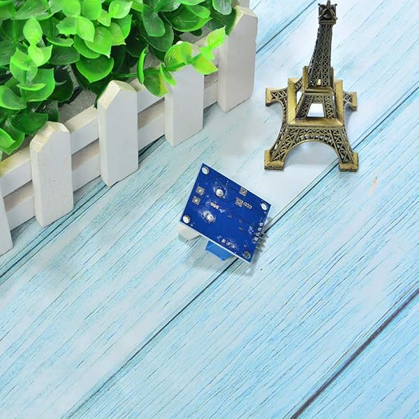 Comimark Comimark 1Pcs DC 5V WCS1800 Hall Current Sensor Module 35A with Overcurrent Indicator for Accurate Detection - View 5 of 8