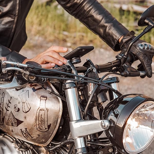 SP CONNECT SP CONNECT Moto Bundle Universal Case for Secure Smartphone Mounting and Protection - View 6 of 7