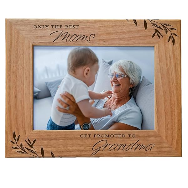 CEDAR CRATE MARKET CEDAR CRATE MARKET Best Moms Get Promoted to Grandma Engraved Wood Photo Frame Fits 5x7 Horizontal Perfect Gift for Mothers Day