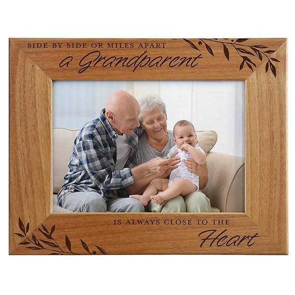 CEDAR CRATE MARKET CEDAR CRATE MARKET Engraved Natural Wood Photo Frame for Grandparents Day Fits 5x7 Horizontal Portrait Gift for Grandma and Grandpa