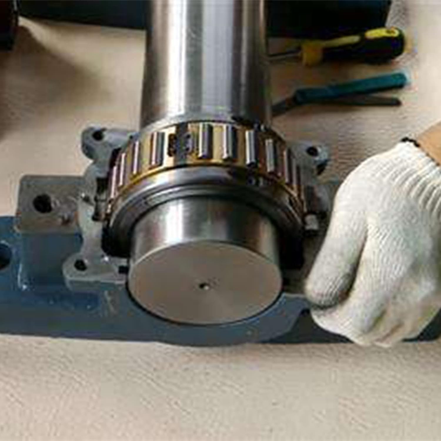 Othmro Othmro 10Pcs 625ZZ Deep Groove Ball Bearings Double Plastic Sealed Carbon Steel for Skateboards Scooters Robotics and More - View 7 of 9