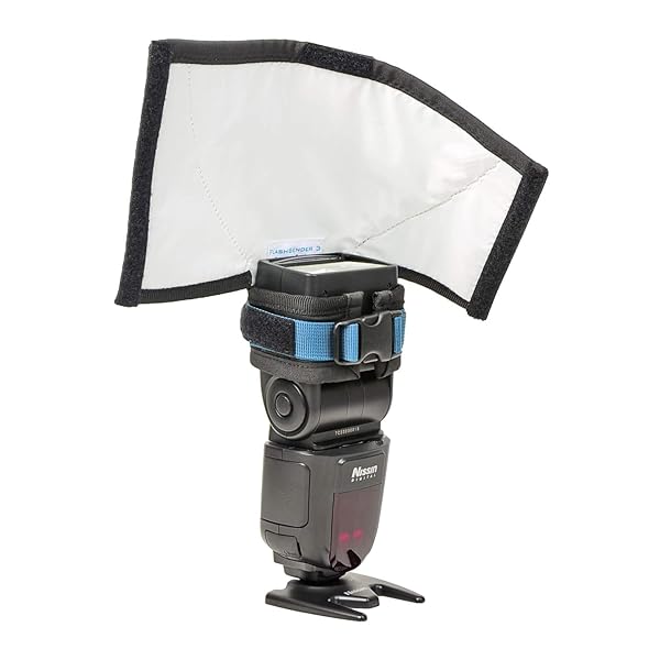 Rogue Rogue FlashBender 3 Small Reflector Review: Enhance Your Photography Lighting - View 3 of 7