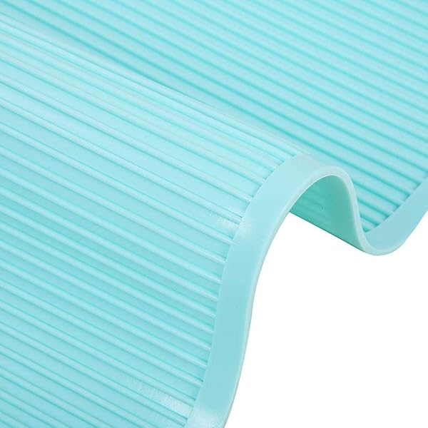 Ichiias Ichiias Non-Slip Rubber Pet Grooming Pad for Dog Bathing and Training 22.4x14.9 inch Green - View 9 of 9