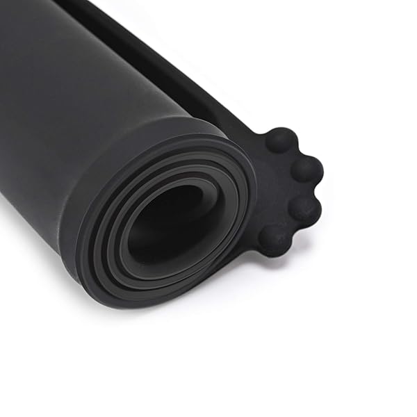 Juqiboom Juqiboom Silicone Waterproof Non Slip Pet Feeding Mats for Dogs and Cats Easy Clean Bowl Placemat 18.5 x 11.5 Black - View 3 of 8