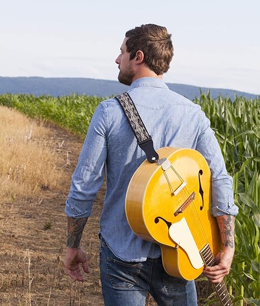 KLIQ Music Gear KLIQ Vintage Woven Guitar Strap for Acoustic and Electric Guitars in Brown Simple Woven Design - View 5 of 8