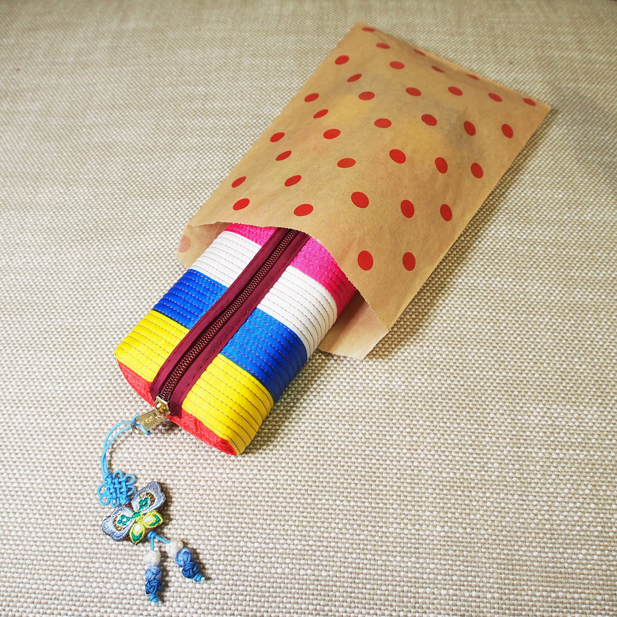 CuteBox Red Polka Dot Kraft Gift Bags 5x7 for Crafts Party Favors Retail Handmade Goods 100 Pack - View 5 of 7