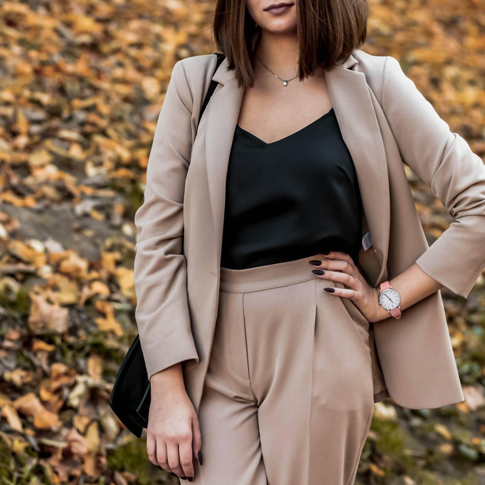 WOCCI 16mm Elegant Light Pink Genuine Leather Watch Band Replacement Strap with Silver Buckle - View 5 of 9