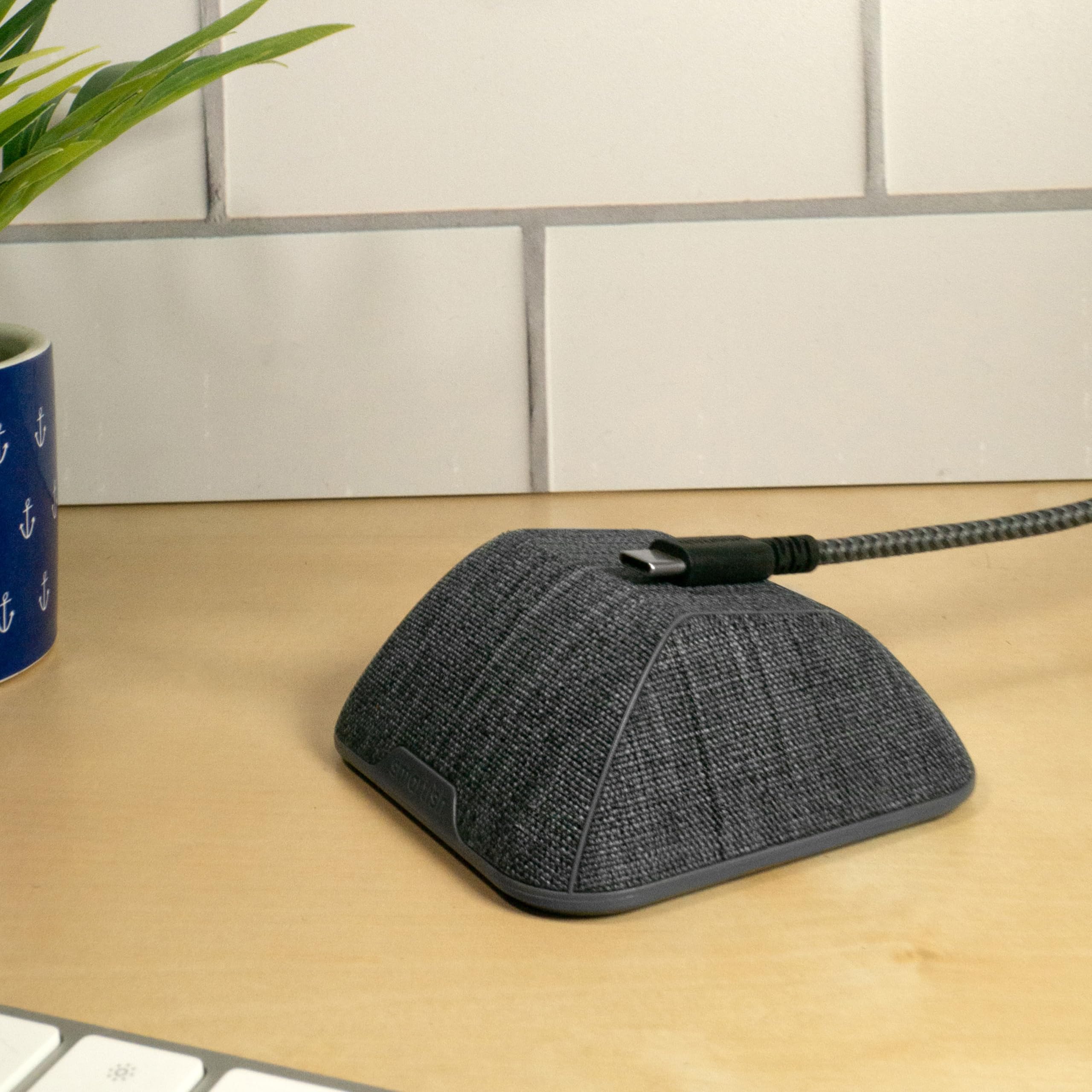 Smartish Smartish USB-C Lightning Cable 6 Foot Fast Charging Fabric Wrapped Apple MFi Certified for iPhone 16 15 14 13 12 SE iPad AirPods Android Tan - View 9 of 9