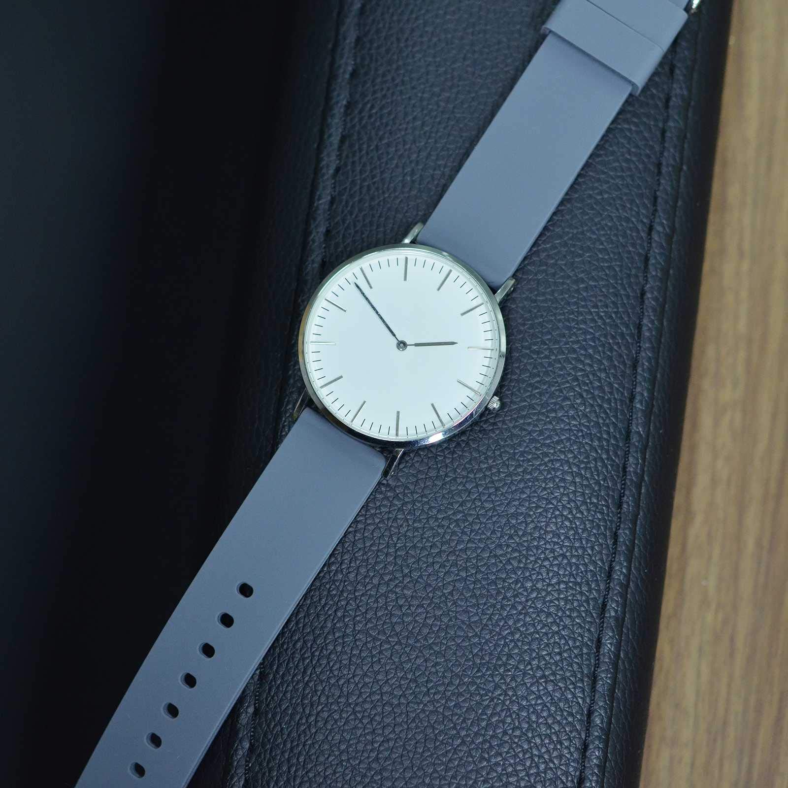 WOCCI 22mm Silicone Watch Band Grey Soft Rubber Replacement Strap with Rose Gold Buckle Quick Release - View 5 of 8