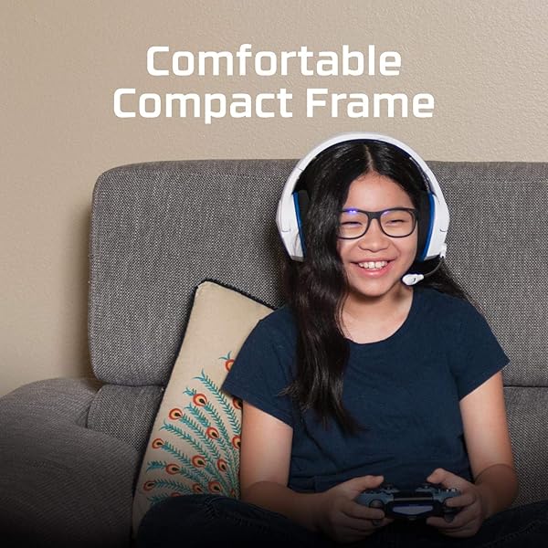 HyperX HyperX Spectre Scout Gaming Eyewear for Kids Blue Light Blocking UV Protection Crystal Clear Lenses TR-90 Frame Green Square Frame - View 7 of 8