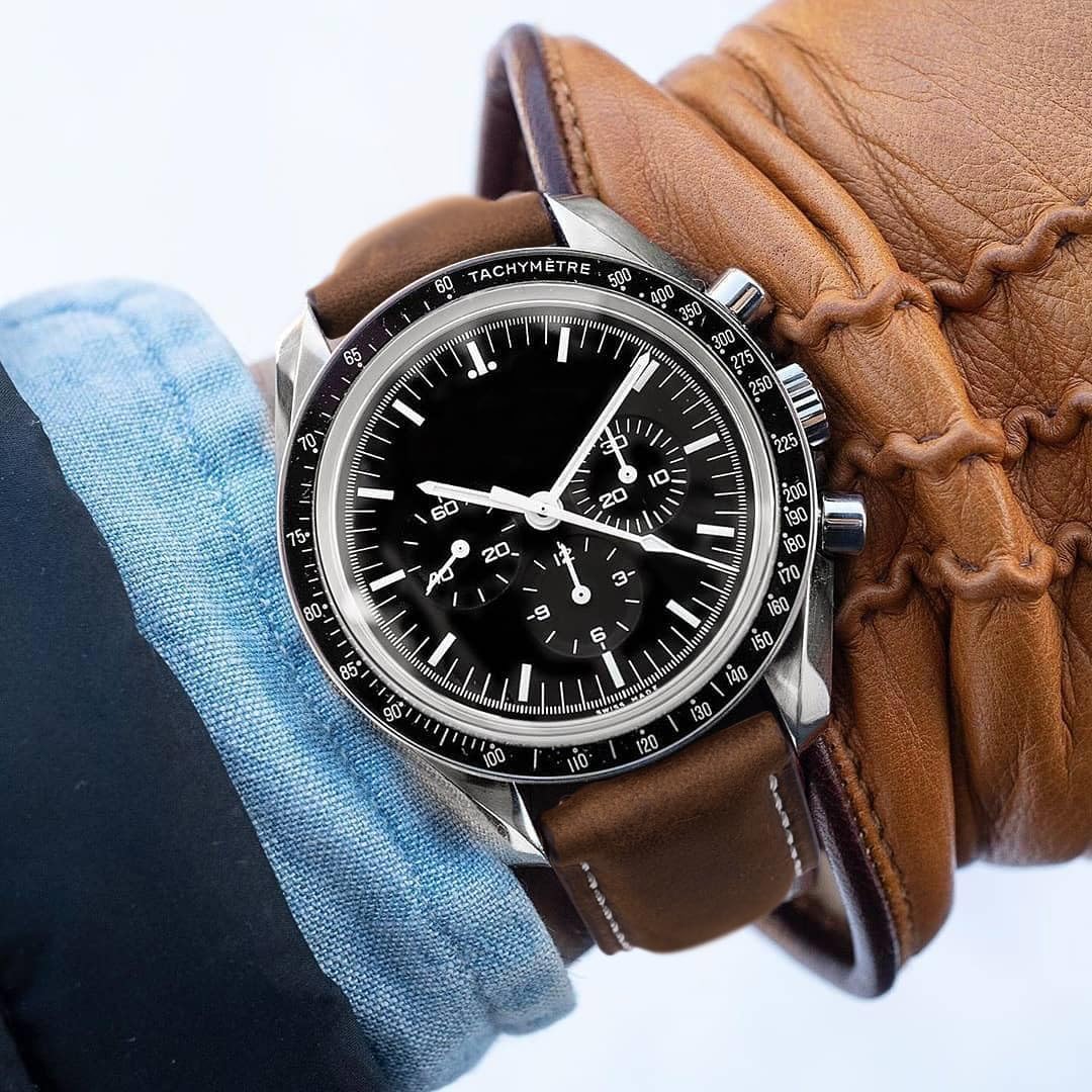 Ritche Quick Release Leather Watch Band 18mm to 24mm Classic Strap in Saddle Brown White and Black 22mm - View 3 of 7