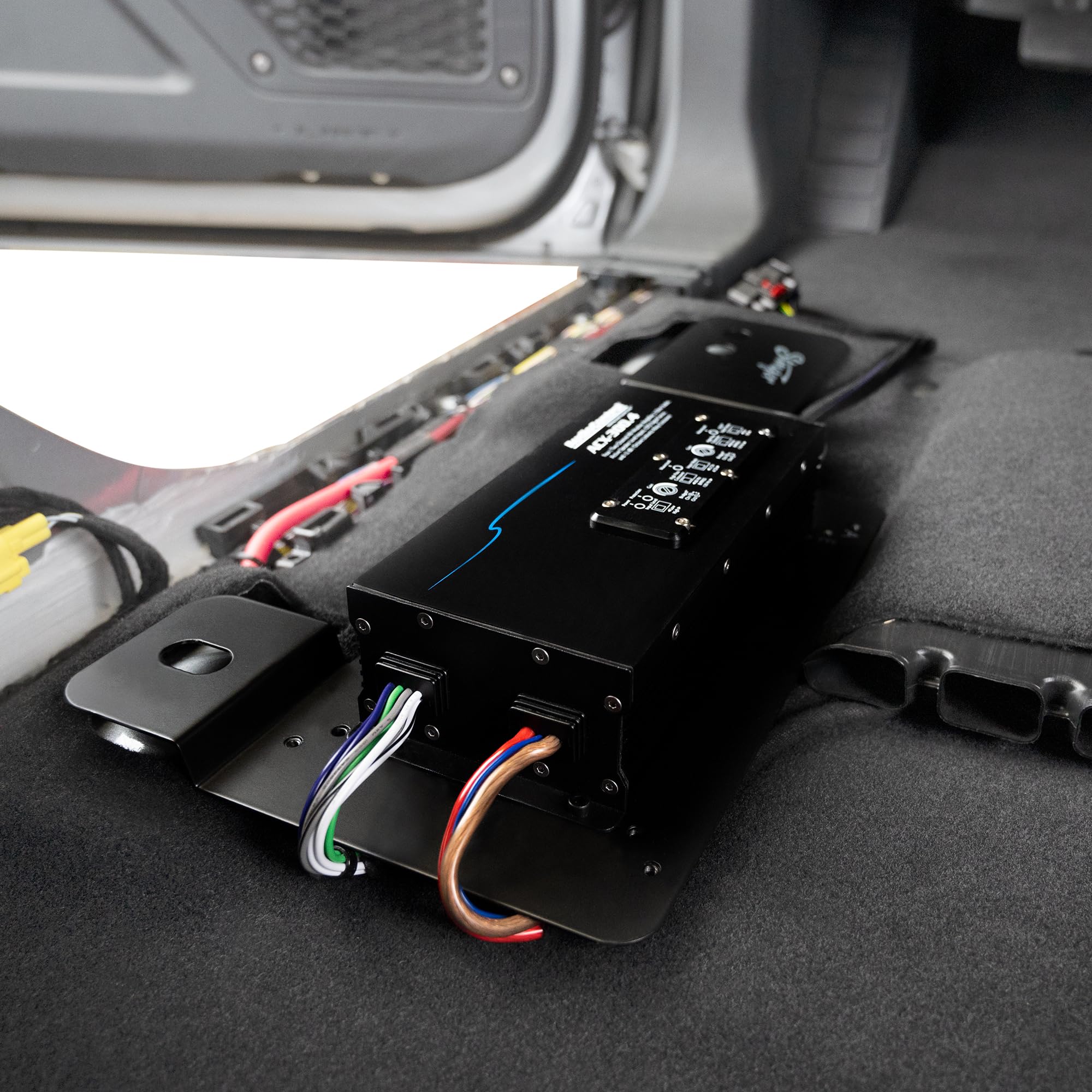 AudioControl AudioControl ACX-300.4 All Weather 4-Channel Amplifier 4 x 75 watts at 2 ohms 4 x 50 watts at 4 ohms for Powersports and Marine Use - View 7 of 8