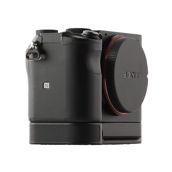 WEPOTO WEPOTO A7C Grip Quick Mounting Plate for Sony A7C Enhances Traction and Protects Against Abrasion - View 6 of 7