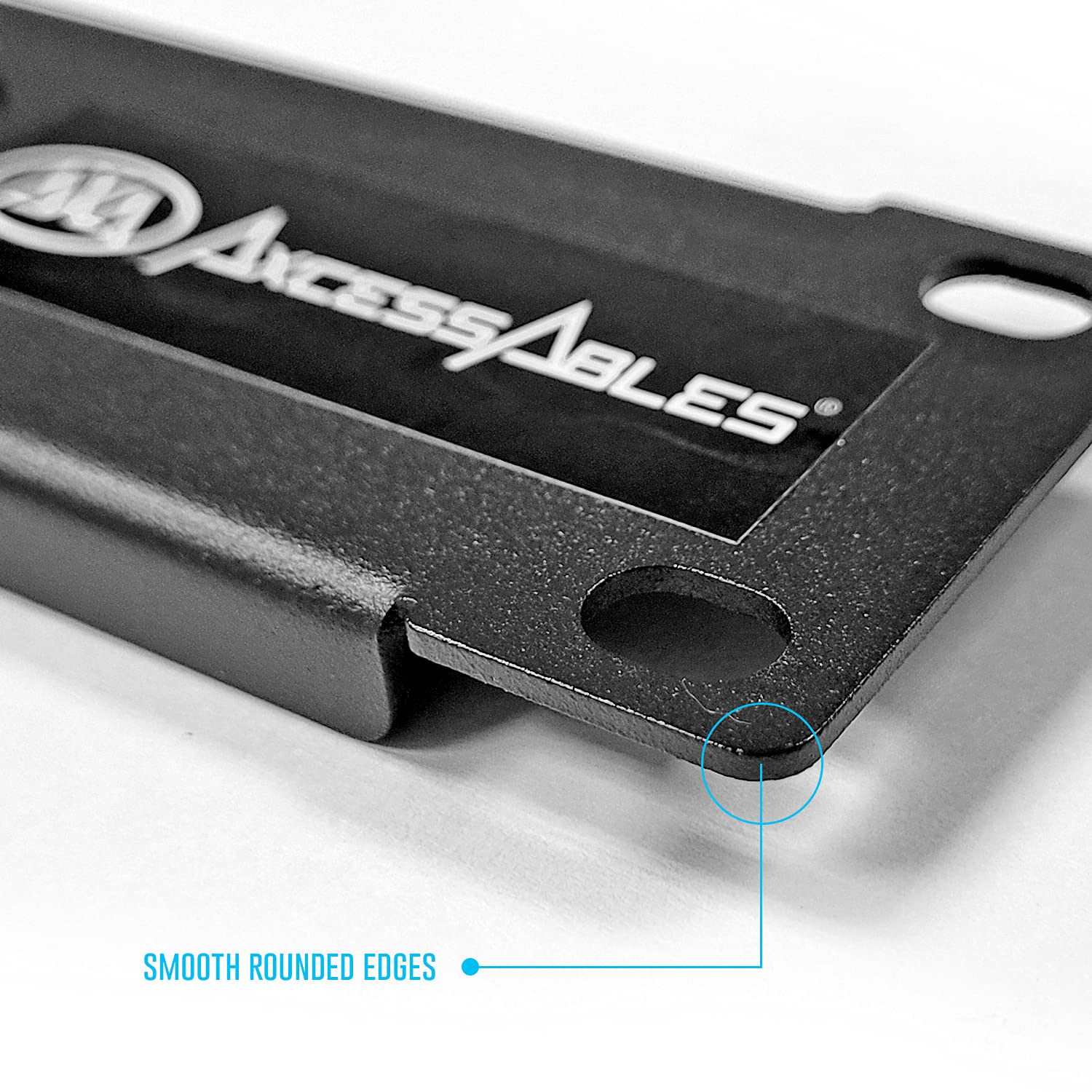 AxcessAbles RKINPUT1U 1U D-Series Punch-Out Component Panel for 19 Inch AV Sound Computer Equipment Racks Compatible with XLR Speakon Neutrik Outputs - View 4 of 8