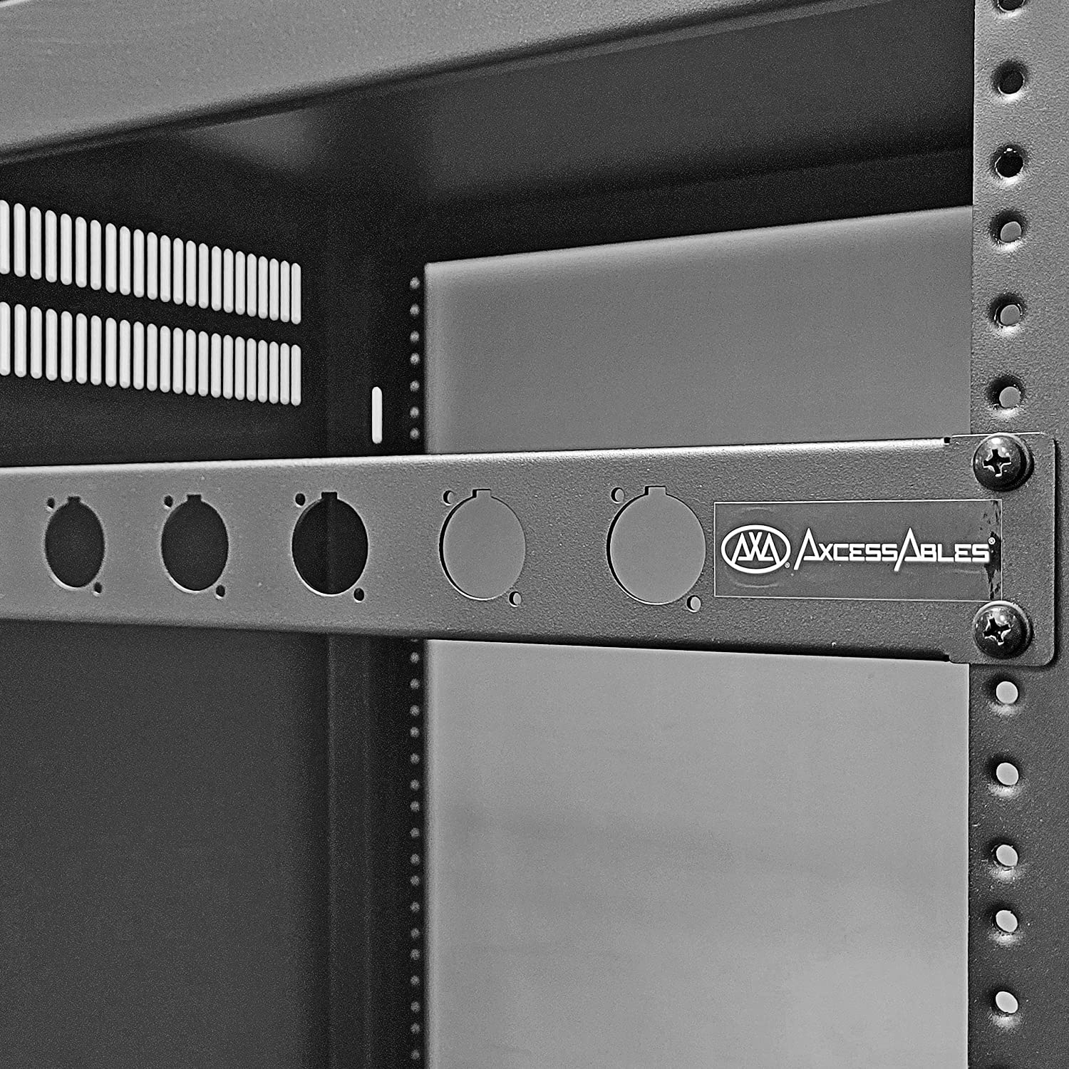 AxcessAbles RKINPUT1U 1U D-Series Punch-Out Component Panel for 19 Inch AV Sound Computer Equipment Racks Compatible with XLR Speakon Neutrik Outputs - View 6 of 8