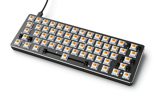 GLORIOUS Glorious Panda Switches: 36x Lubed 3-Pin Mechanical Keyboard Switches for Ultimate Performance - View 7 of 10