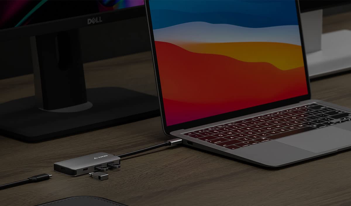 Juiced Systems Juiced Systems QuadHUB Power USB-C Generation 2 10Gbps 100 Watt Power Delivery Hub with 2 USB-C and 2 USB-A Ports - View 7 of 8