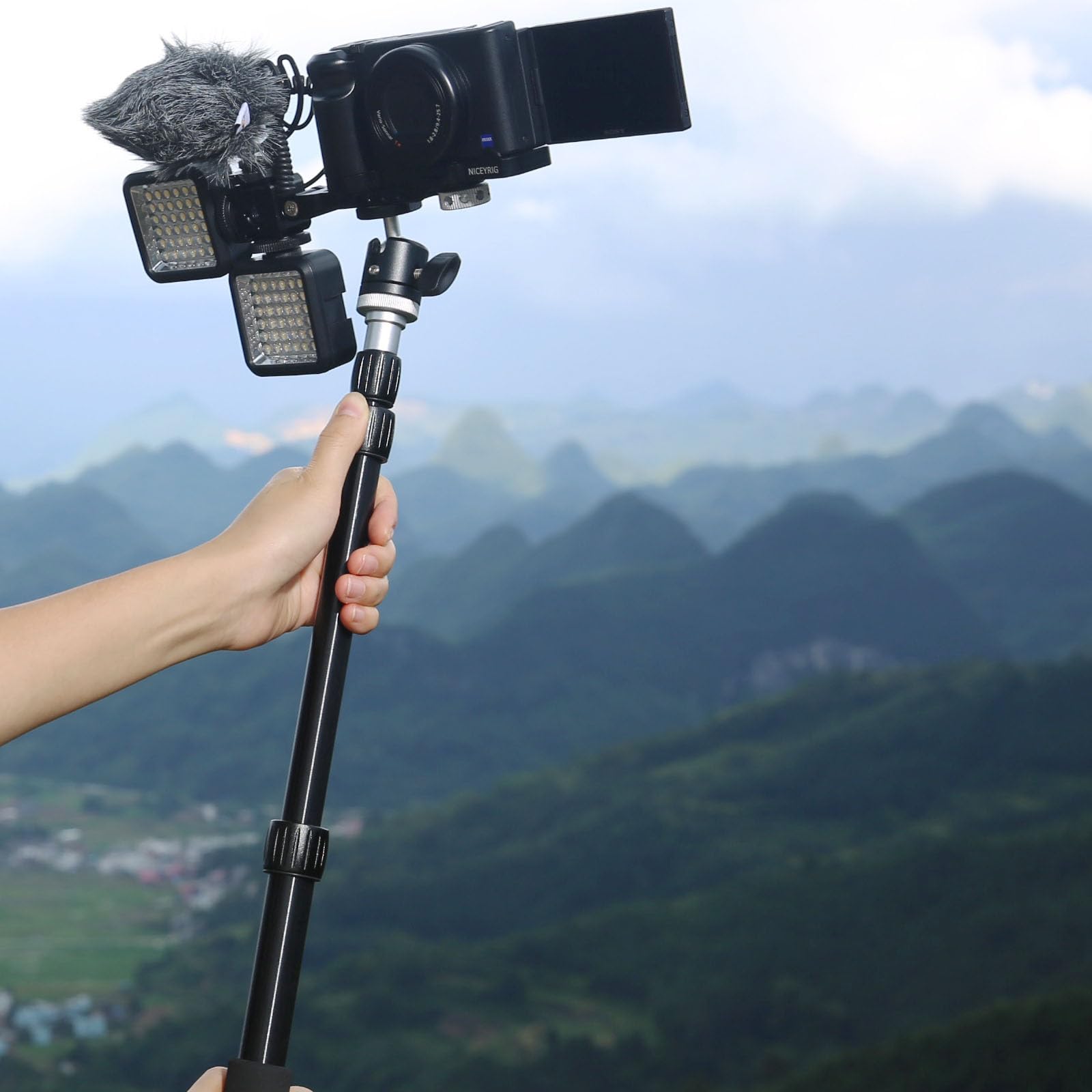 NICEYRIG NICEYRIG 3-Side Triple Cold Shoe Extension Bracket Heavy-Duty Cheese Bar for Tripod Selfie Stick Gimbal Camera Phone Vlog Light Mic Mount - View 4 of 8