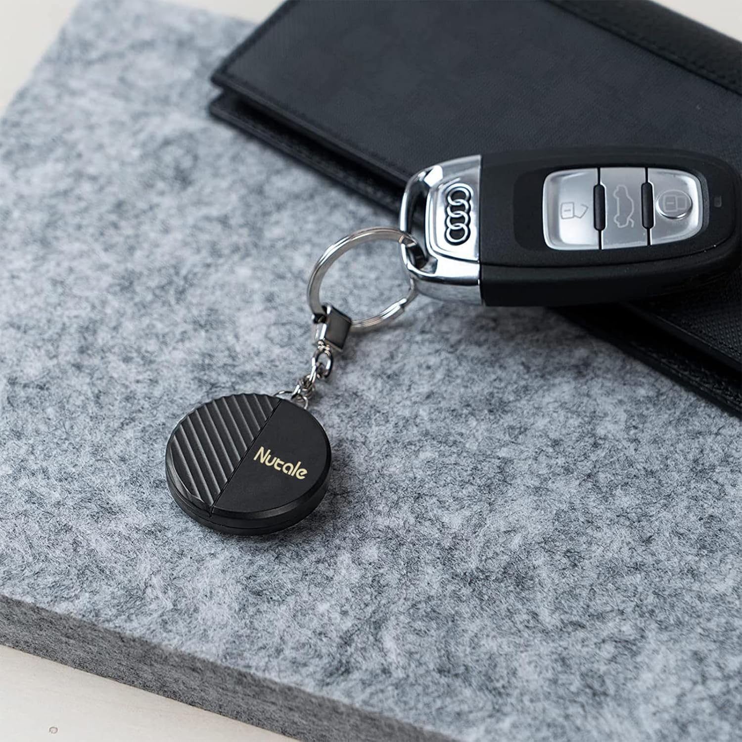 Nutale Nutale Bluetooth Key Finder Smart Tag Tracker 4-Pack for Keys Luggage Backpacks iOS Android Compatible Black - View 6 of 9